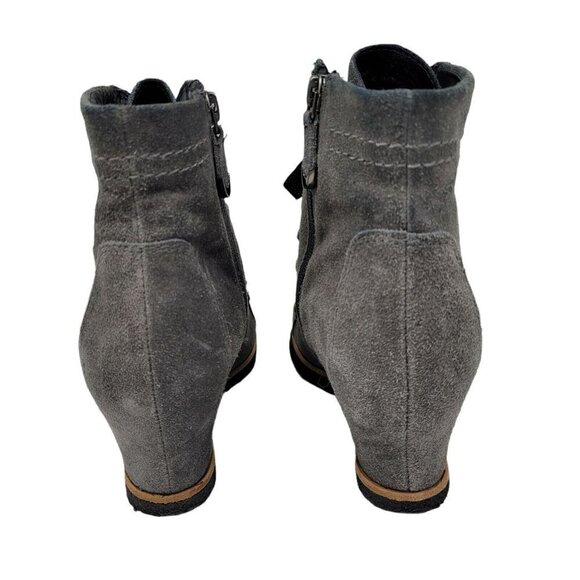Earth Women's Sz 8.5 Suede Leather Bootie Charcoal Grey Memory Foam Exc Cond - Picture 3 of 9
